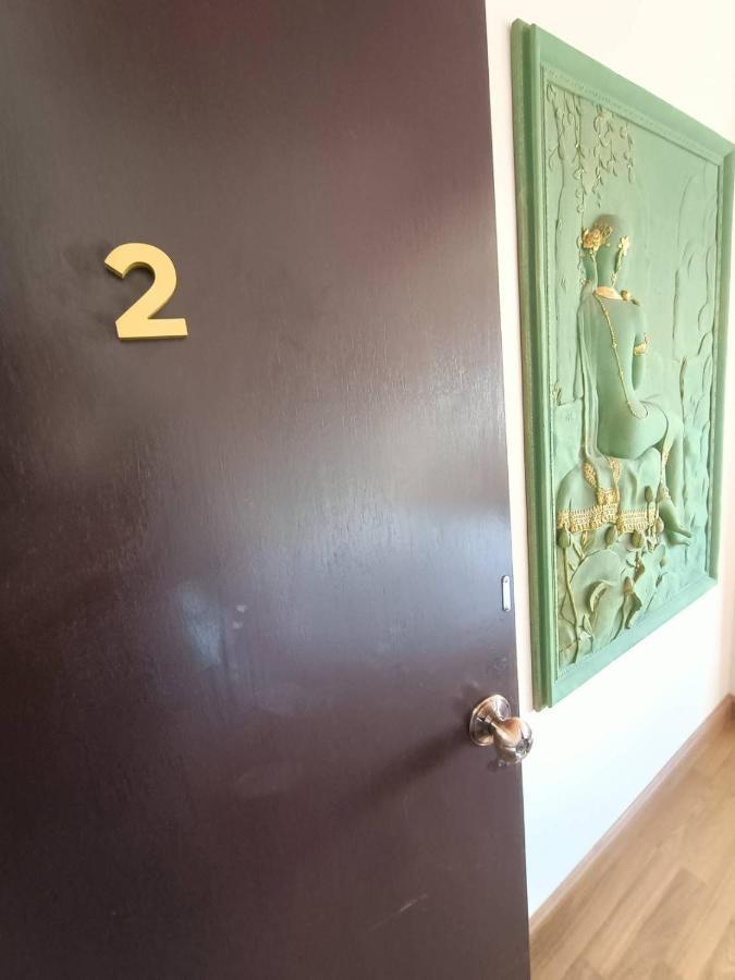 Soft Night Barzaar Hostel Chiang Mai Ngoại thất bức ảnh