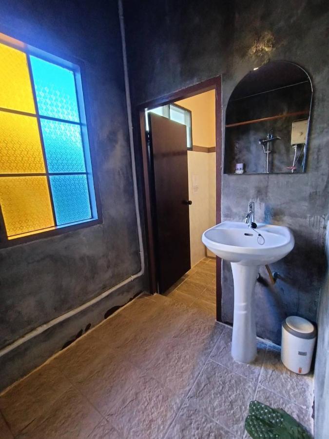 Soft Night Barzaar Hostel Chiang Mai Ngoại thất bức ảnh